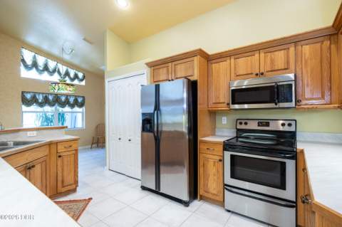 3722 Longford Circle, Ormond Beach FL - photo 10 of 54