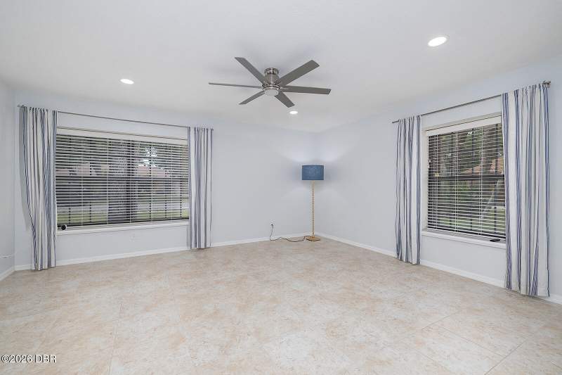 3 bedroom Single Family Residence at 6179 Yellowstone Drive, Riverwood Plantation, Port Orange — photo 4