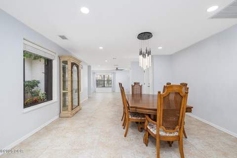 6179 Yellowstone Drive, Port Orange FL - photo 7 of 33