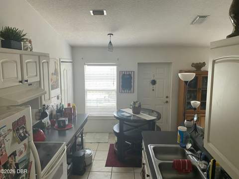 200 Hernandez Avenue, Ormond Beach FL - photo 6 of 9