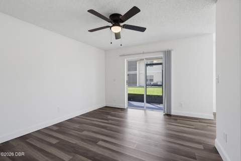 406 Banana Cay Drive #D, South Daytona FL - photo 8 of 42