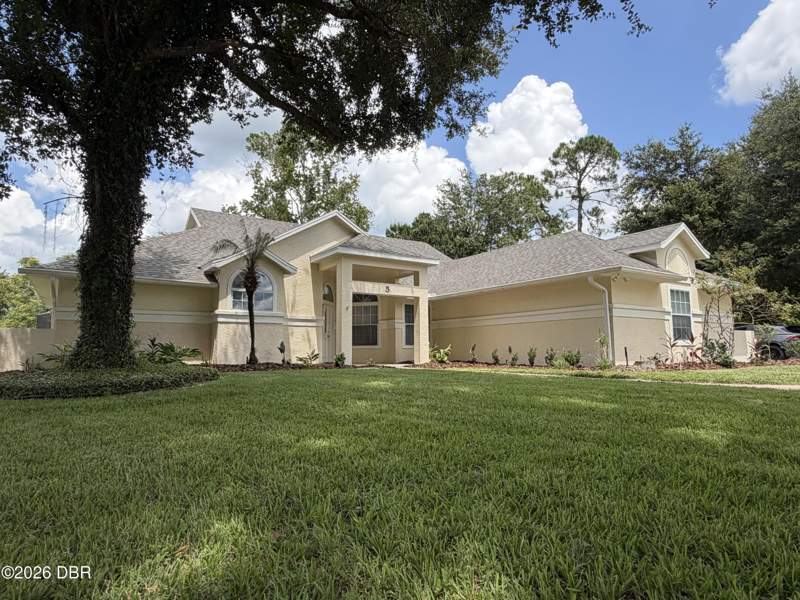3 bedroom Single Family Residence at 5 Lake Isle Way, Breakaway Trails, Ormond Beach — photo 3