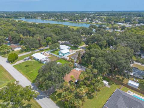 1413 Orange Tree Drive, Edgewater FL - photo 12 of 43