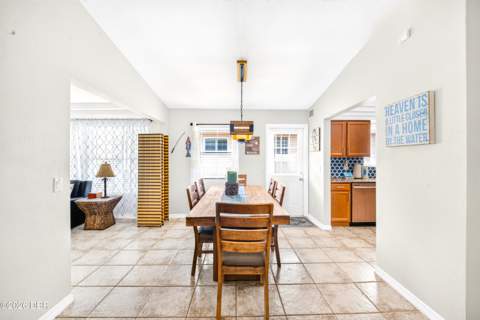3900 Cardinal Boulevard, Port Orange FL - photo 6 of 67