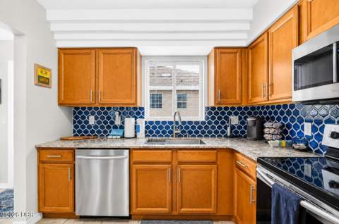 3900 Cardinal Boulevard, Port Orange FL - photo 10 of 67
