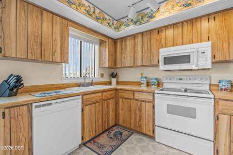 2898 Ocean Shore Boulevard #603, Ormond Beach FL - photo 13 of 39
