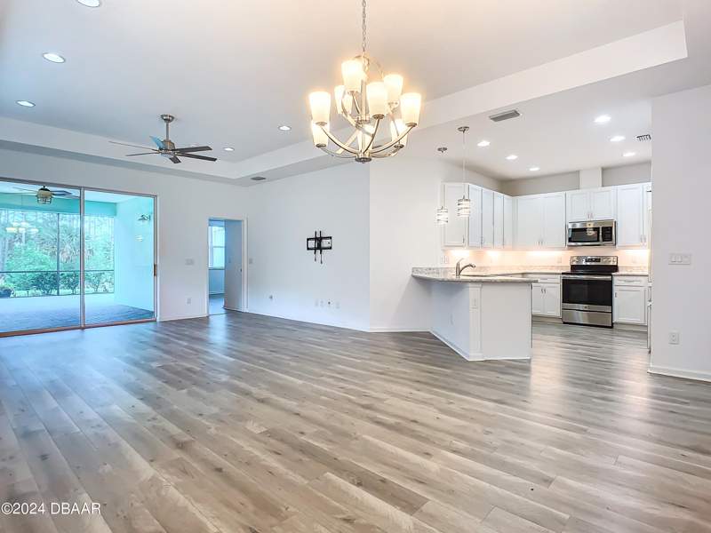 3 bedroom Single Family Residence at 320 Tiki Terrace, Latitude, Daytona Beach — photo 5