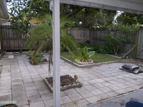 428 Eastwood Lane, Daytona Beach FL - photo 6 of 20