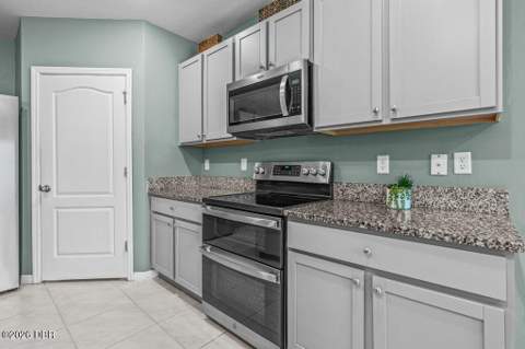 281 Sunset Point Drive, Ormond Beach FL - photo 6 of 46