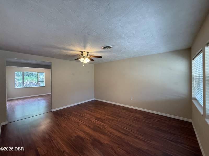 3 bedroom Single Family Residence at 438 Perdita Avenue, Edgewater, Edgewater — photo 2