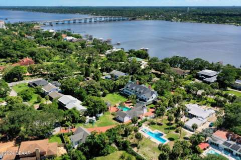 253 John Anderson Drive, Ormond Beach FL - photo 8 of 87