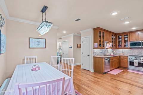 143 Magnolia Avenue, Daytona Beach FL - photo 19 of 78