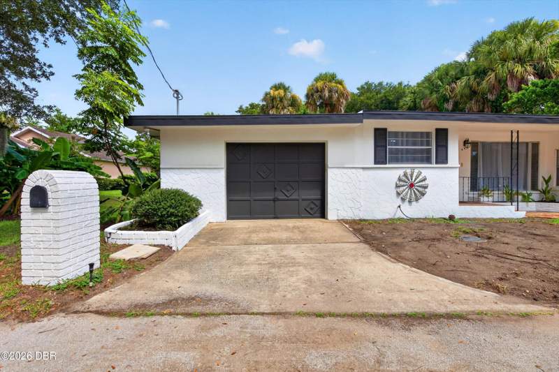 3 bedroom Single Family Residence at 245 Jefferson Street, River Bridge of Ormond Beach, Ormond Beach — photo 3
