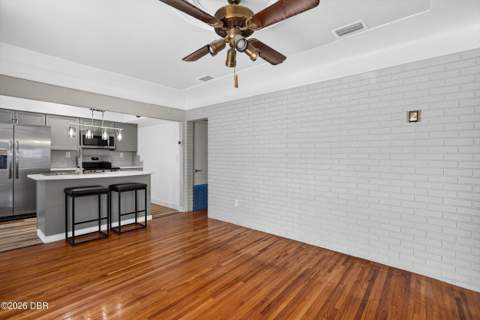 245 Jefferson Street, Ormond Beach FL - photo 8 of 38