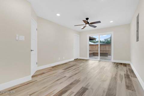 2304 Travelers Palm Drive, Edgewater FL - photo 13 of 31