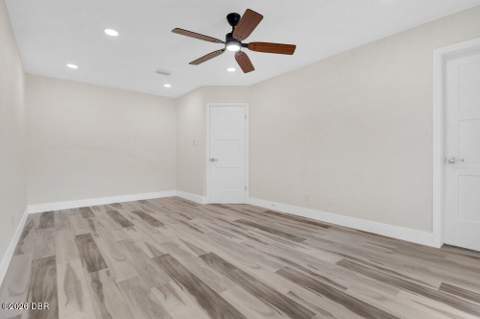 2304 Travelers Palm Drive, Edgewater FL - photo 14 of 31