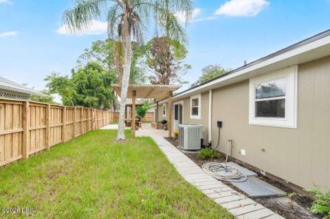 2304 Travelers Palm Drive, Edgewater FL - photo 24 of 31