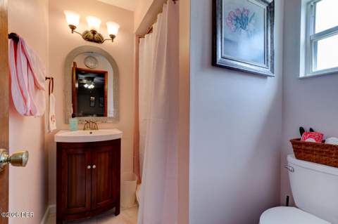 16 Laurel Oaks Circle, Ormond Beach FL - photo 15 of 42