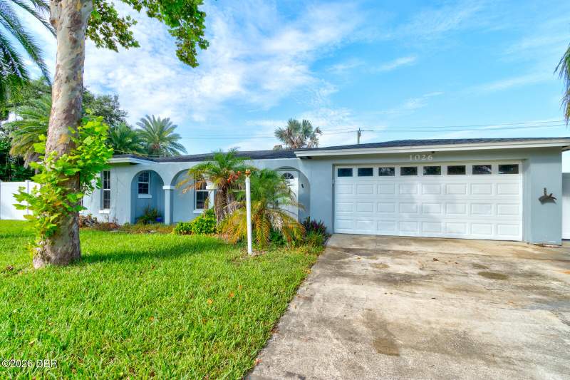 2 bedroom Single Family Residence at 1026 Lake Avenue, Edgewater Acres, Edgewater — photo 4
