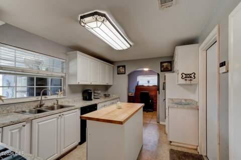 1026 Lake Avenue, Edgewater FL - photo 10 of 39