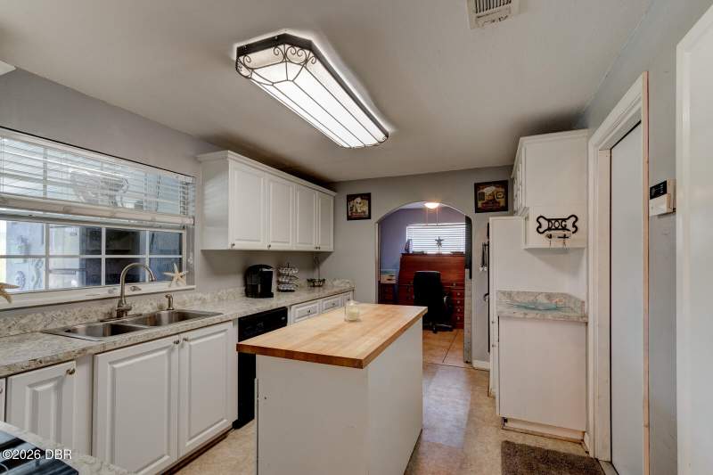 2 bedroom Single Family Residence at 1026 Lake Avenue, Edgewater Acres, Edgewater — photo 5