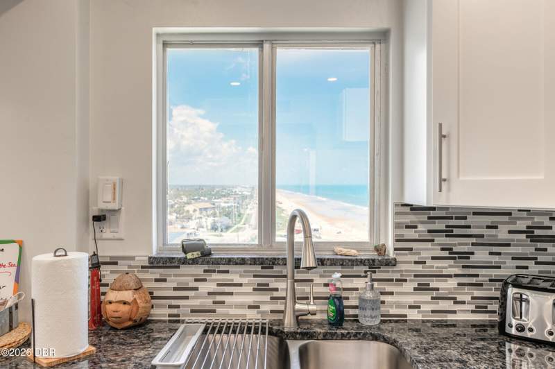 2 bedroom Condominium at 1575 Ocean Shore Boulevard #J070, Aquarius Oceanfront Condo, Ormond Beach — photo 5