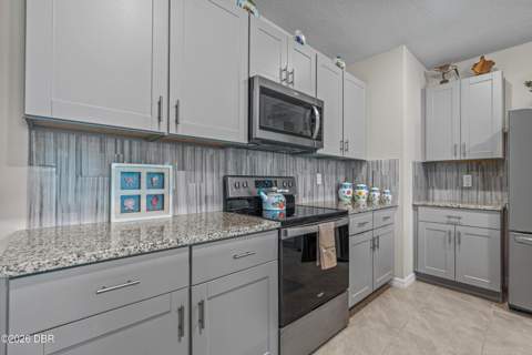 3112 Areca Avenue, New Smyrna Beach FL - photo 15 of 56