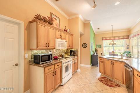 1283 Royal Pointe Lane, Ormond Beach FL - photo 19 of 54