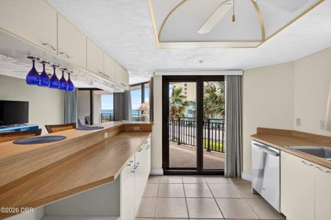2555 S Atlantic Avenue #207, Daytona Beach Shores FL - photo 15 of 67