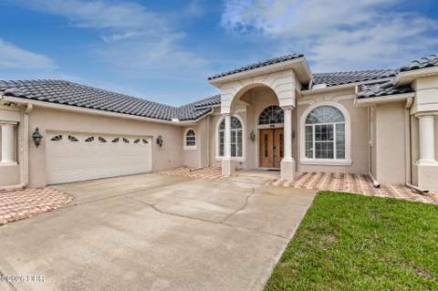 399 Silver Beach Drive, Holly Hill FL - photo 7 of 66