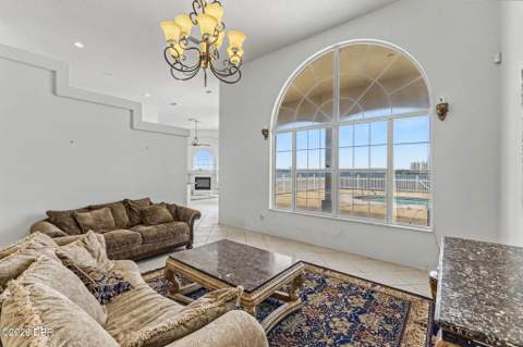 399 Silver Beach Drive, Holly Hill FL - photo 15 of 66