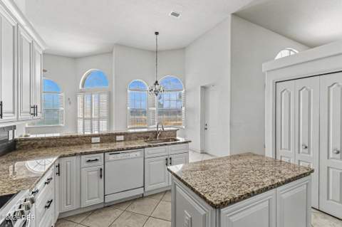 399 Silver Beach Drive, Holly Hill FL - photo 23 of 66