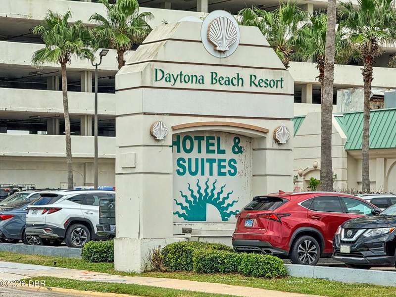 0 bedroom Condotel at 2700 N Atlantic Avenue #1205, Daytona Beach Resort & Conference Center, Daytona Beach — photo 2