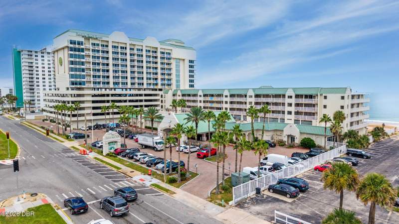 0 bedroom Condotel at 2700 N Atlantic Avenue #1205, Daytona Beach Resort & Conference Center, Daytona Beach — photo 3