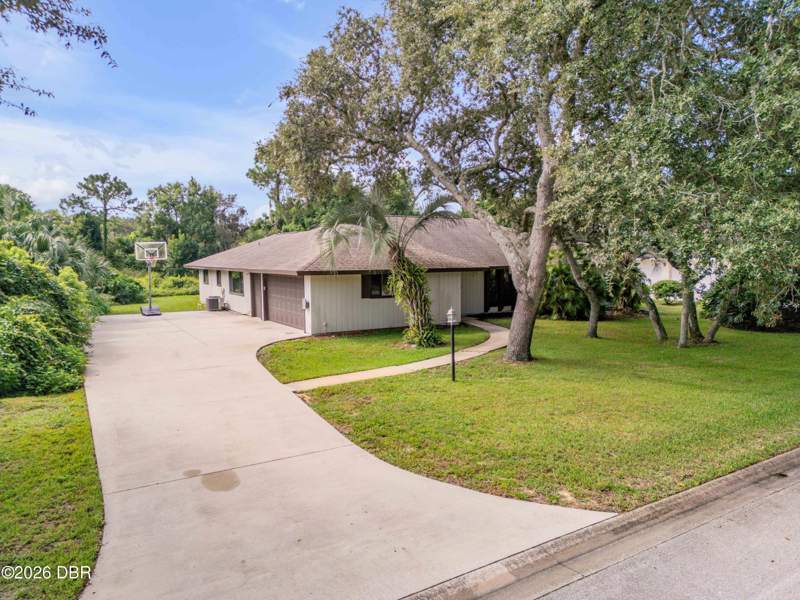 3 bedroom Single Family Residence at 530 Club House Boulevard, Sugar Mill Country Club Estates, New Smyrna Beach — photo 3