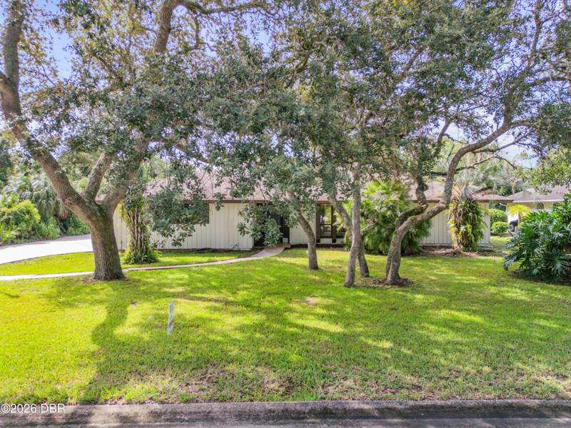 3 bedroom Single Family Residence at 530 Club House Boulevard, Sugar Mill Country Club Estates, New Smyrna Beach — photo 2