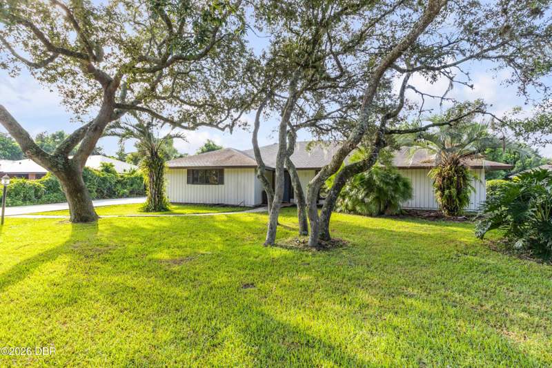 3 bedroom Single Family Residence at 530 Club House Boulevard, Sugar Mill Country Club Estates, New Smyrna Beach — photo 4