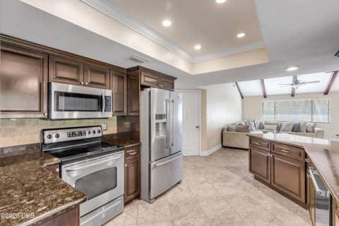 530 Club House Boulevard, New Smyrna Beach FL - photo 19 of 55