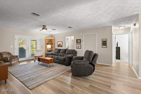 100 Kingbird Circle #1040, Daytona Beach FL - photo 6 of 38