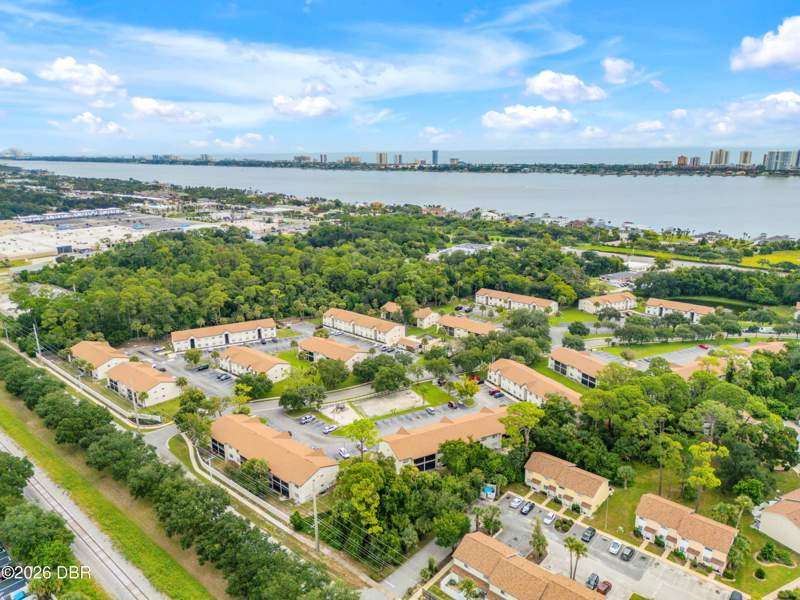 2 bedroom Condominium at 430 Banana Cay Drive #A, Bristol Bay Condo The, South Daytona — photo 4
