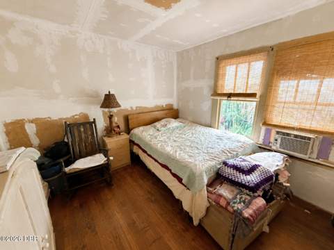 202 Shady Place, Daytona Beach FL - photo 10 of 12
