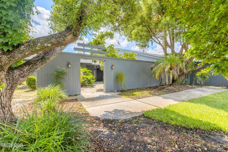 3 bedroom Single Family Residence at 161 Mallard Lane, Pelican Bay, Daytona Beach — photo 3