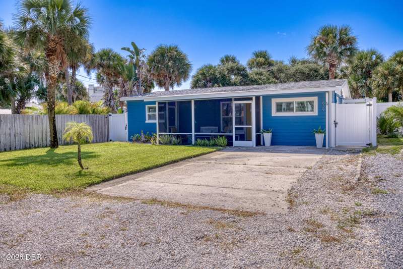 3 bedroom Single Family Residence at 839 E 10th Avenue, New Smyrna Beach, New Smyrna Beach — photo 4