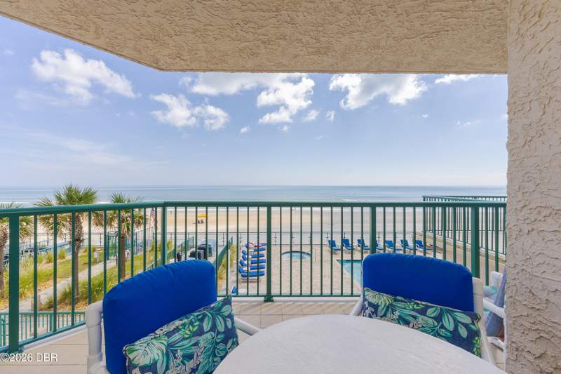 3 bedroom Condominium at 3315 S Atlantic Avenue #205, Dimucci Twin Towers North And South, Daytona Beach Shores — photo 2