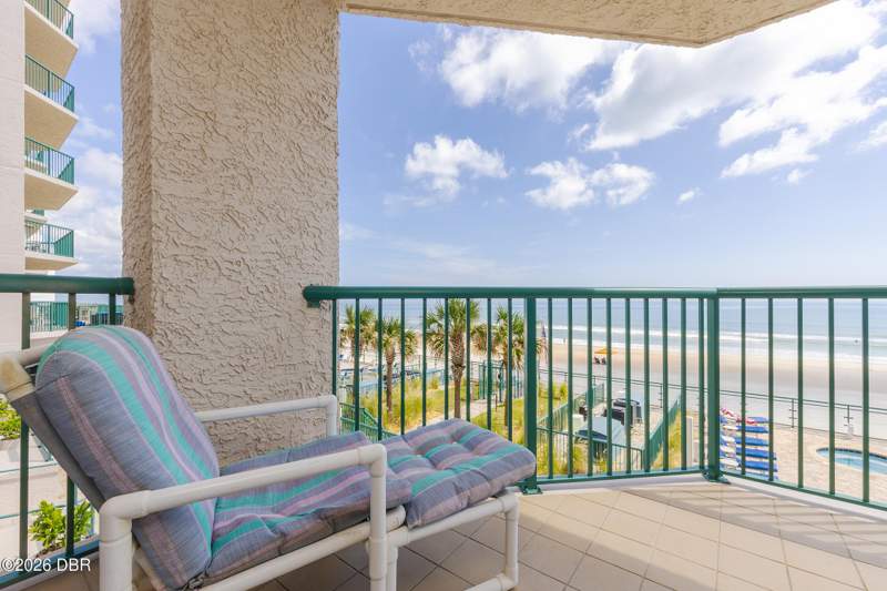 3 bedroom Condominium at 3315 S Atlantic Avenue #205, Dimucci Twin Towers North And South, Daytona Beach Shores — photo 4