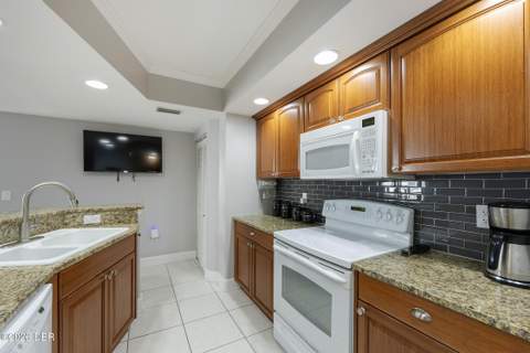3315 S Atlantic Avenue #205, Daytona Beach Shores FL - photo 23 of 73