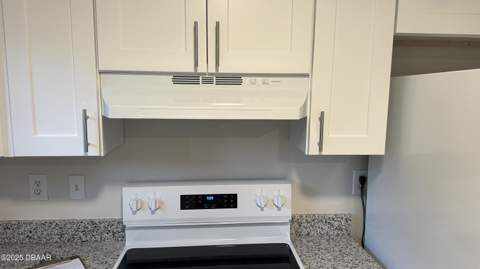 905 Royal Oak Court, Holly Hill FL - photo 15 of 22