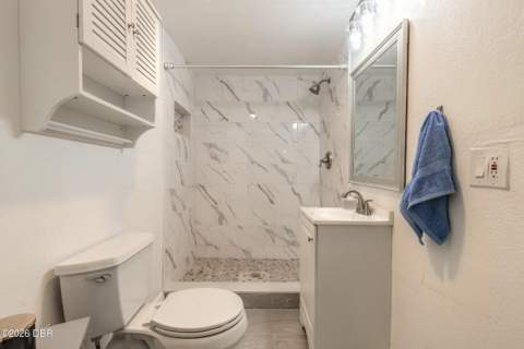 934 N Halifax Avenue, Daytona Beach FL - photo 13 of 56