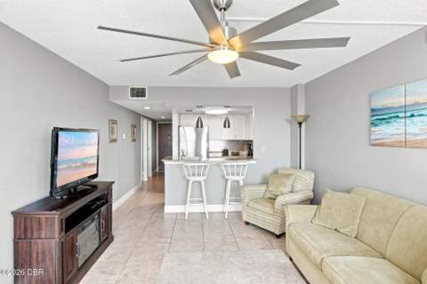 935 N Halifax Avenue #604, Daytona Beach FL - photo 7 of 39