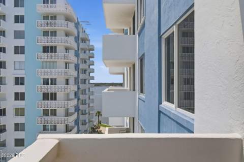 935 N Halifax Avenue #604, Daytona Beach FL - photo 23 of 39